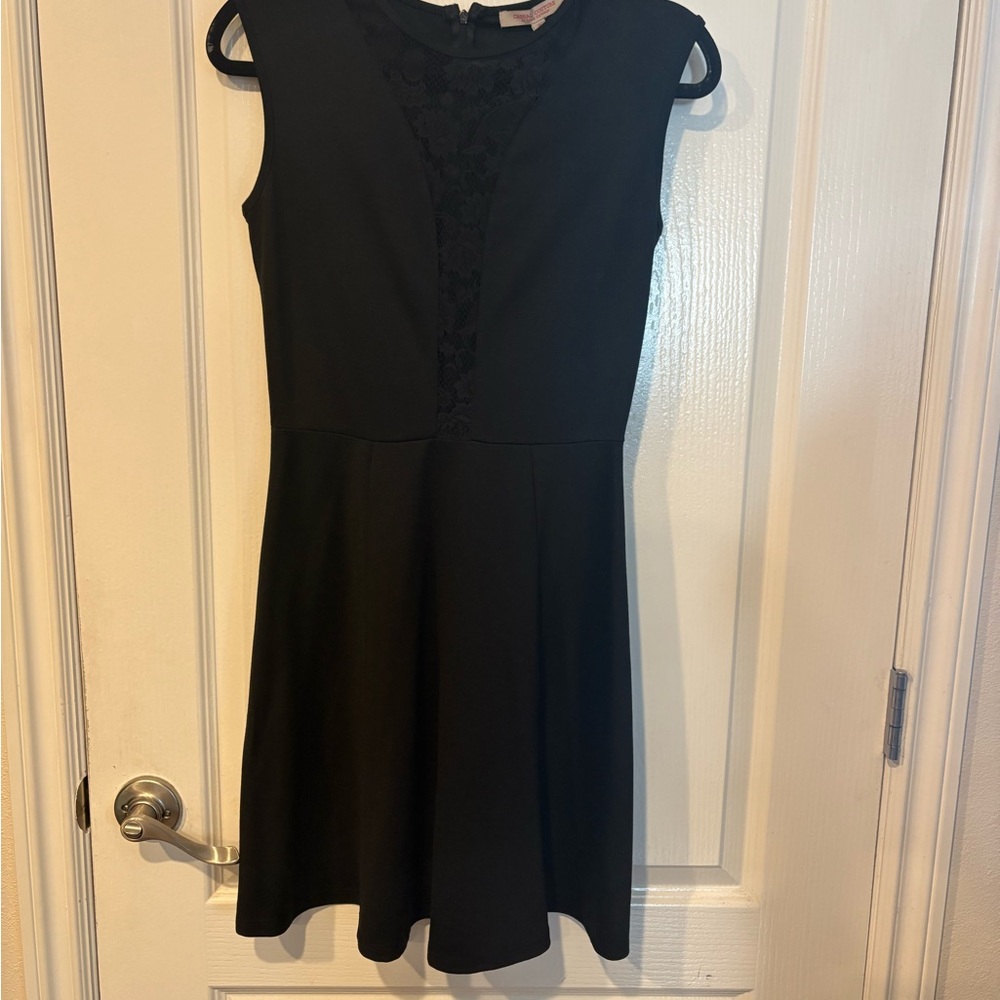 Green Envelope Black Lace Dress